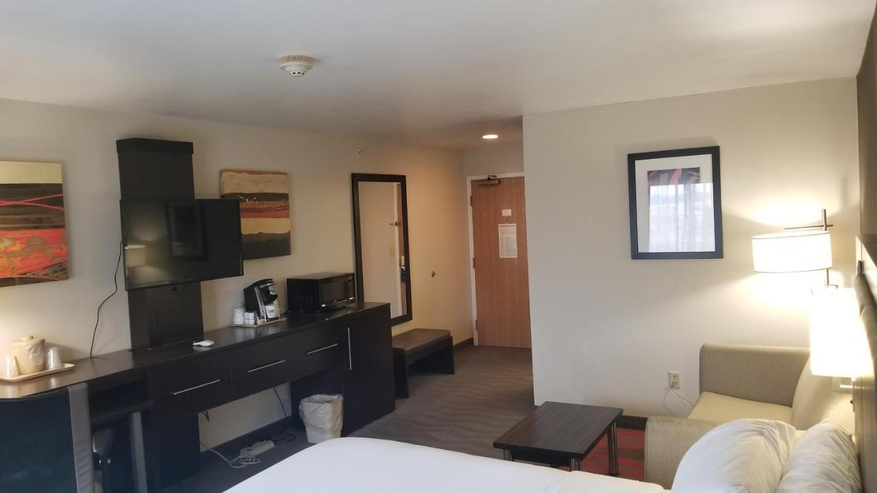 Holiday Inn Express Hotel & Suites Columbus Southeast Groveport By Ihg Extérieur photo