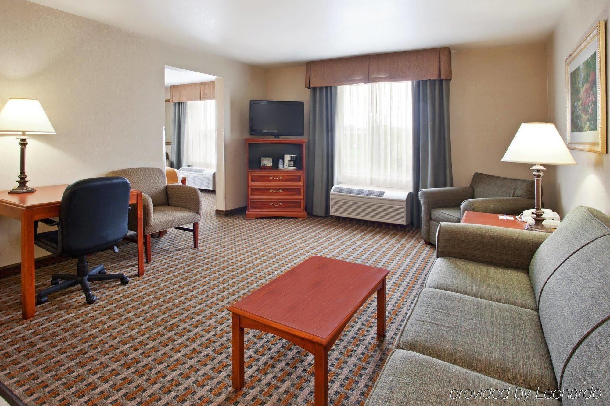 Holiday Inn Express Hotel & Suites Columbus Southeast Groveport By Ihg Extérieur photo